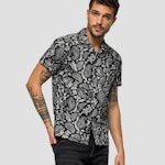 Short-Sleeved Shirt With Paisly Print