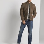 Lightweight Quilted Jacket With a Stand-up Collar