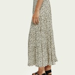 Mid-length button-up tiered skirt