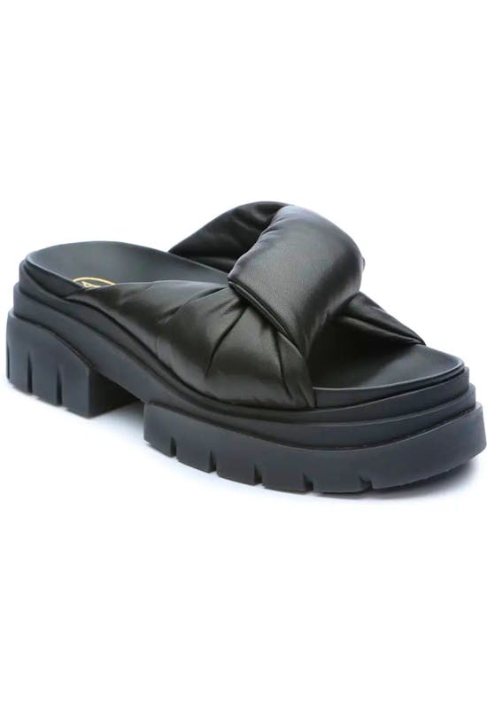 Slide Sandals Shilo