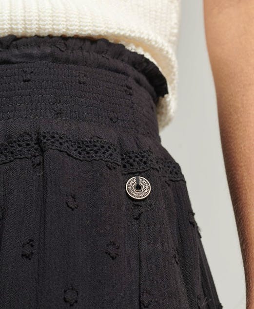 SUPERDRY - Ovin Vintage Lace Mini Skirt