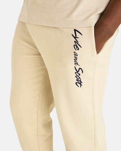 LYLE AND SCOTT - Script Embroidery Jogger