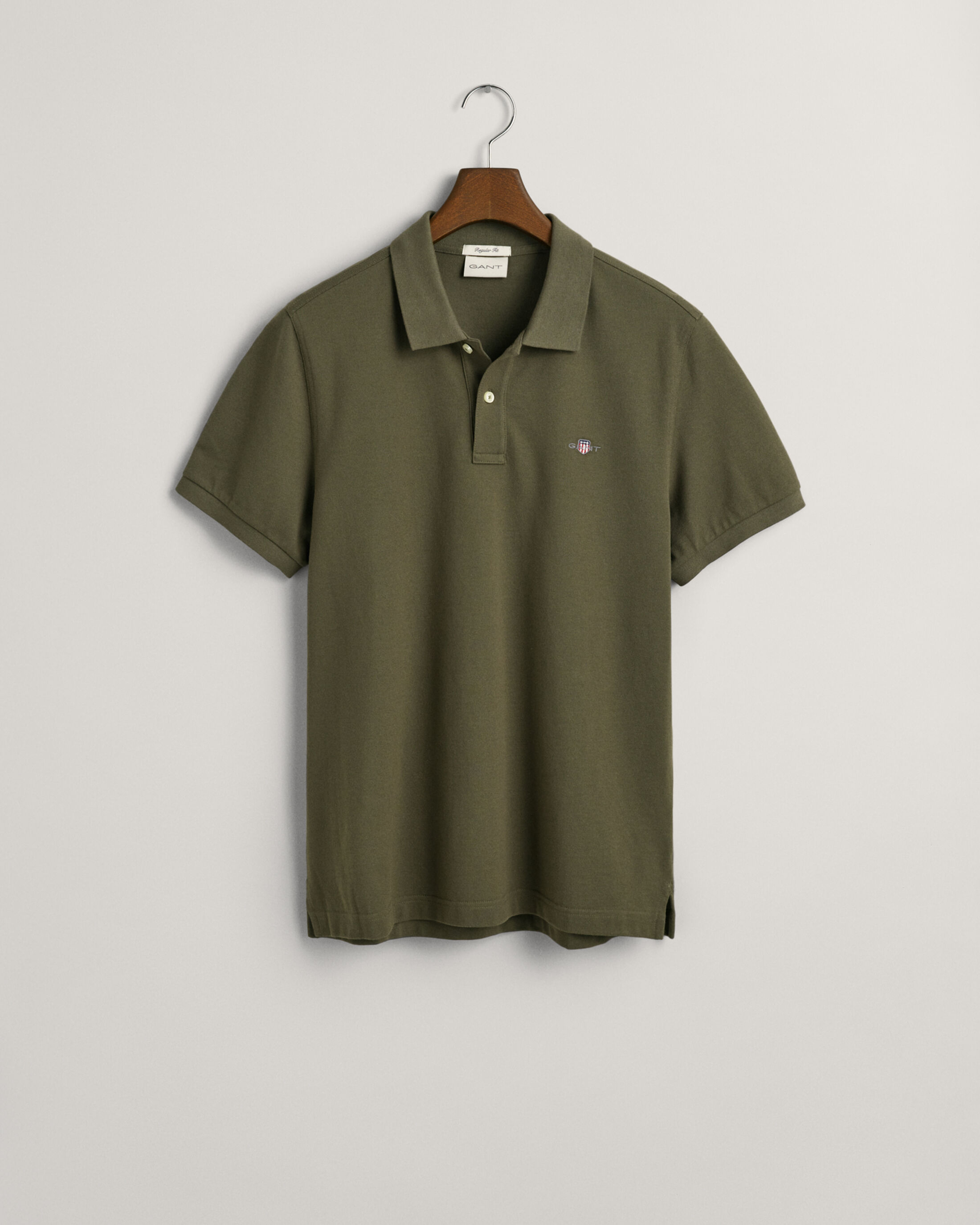 GANT - Shield Pique Polo Shirt In Regular Line