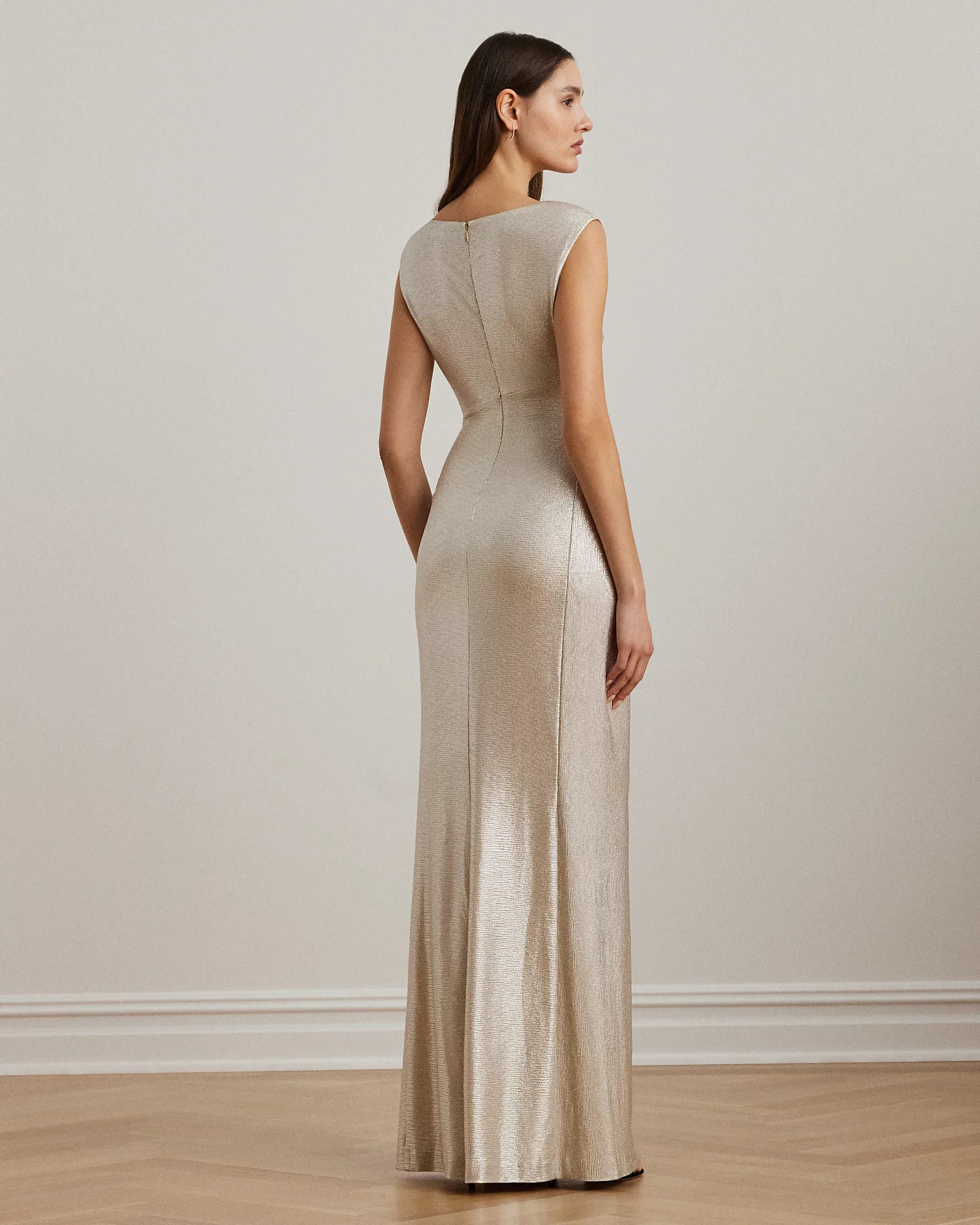 【送料&関税込】Ralph Lauren Ilianne Sleeveless Evening Dres Ralph Lauren Ilianne Sleeveless Evening Dress | italist