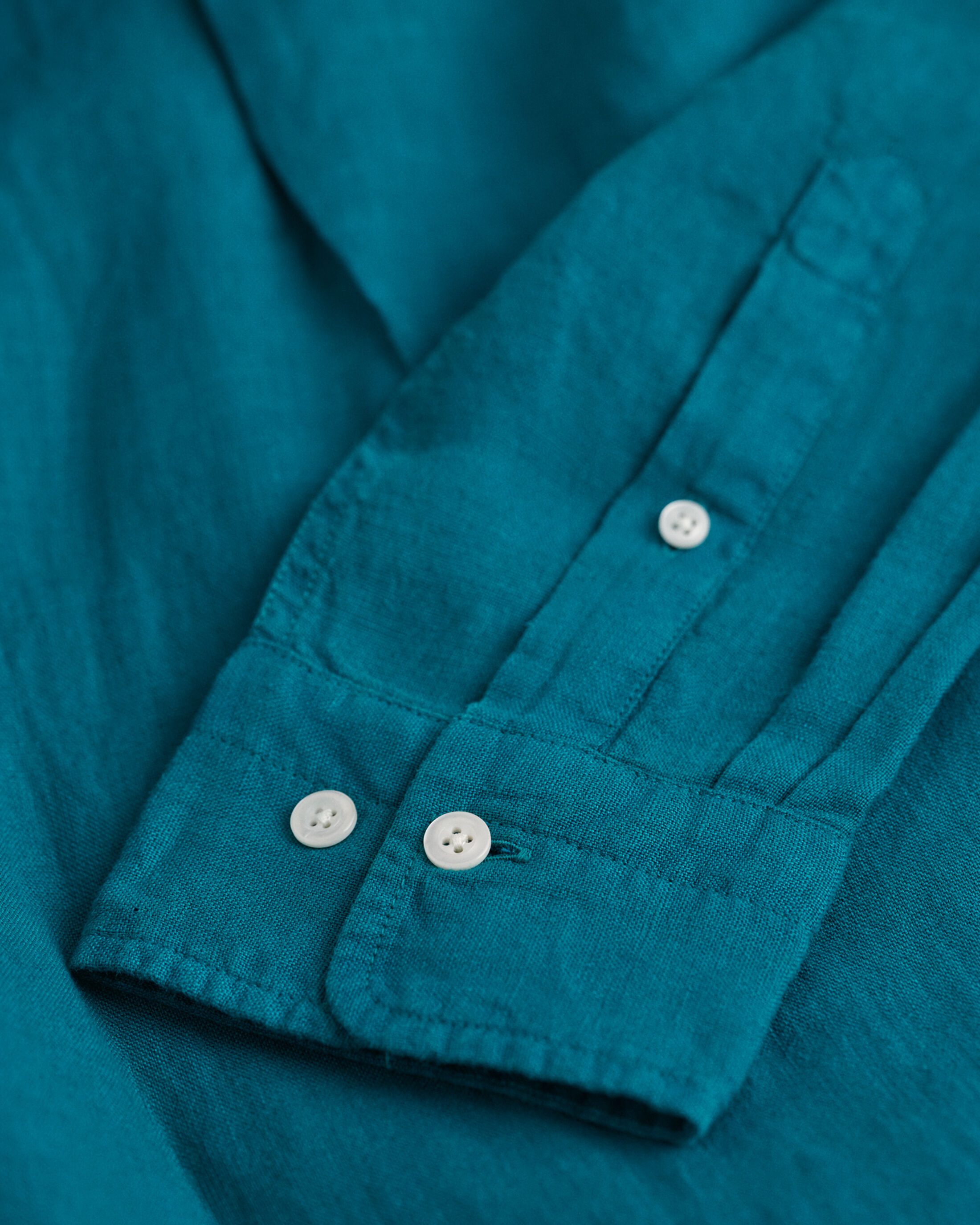 GANT - Regular Fit Garment-Dyed Linen Shirt