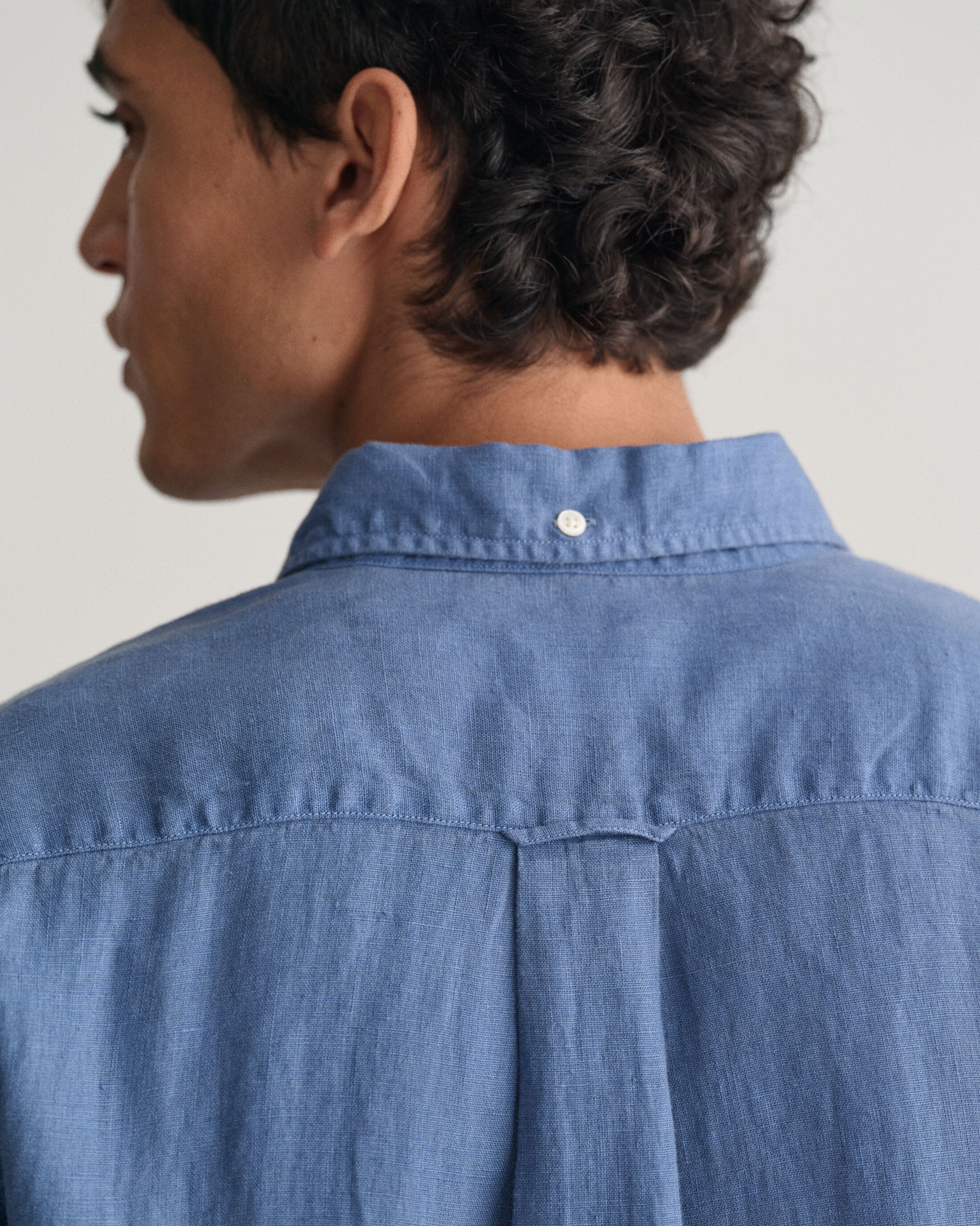 GANT - Regular Fit Garment-Dyed Linen Shirt