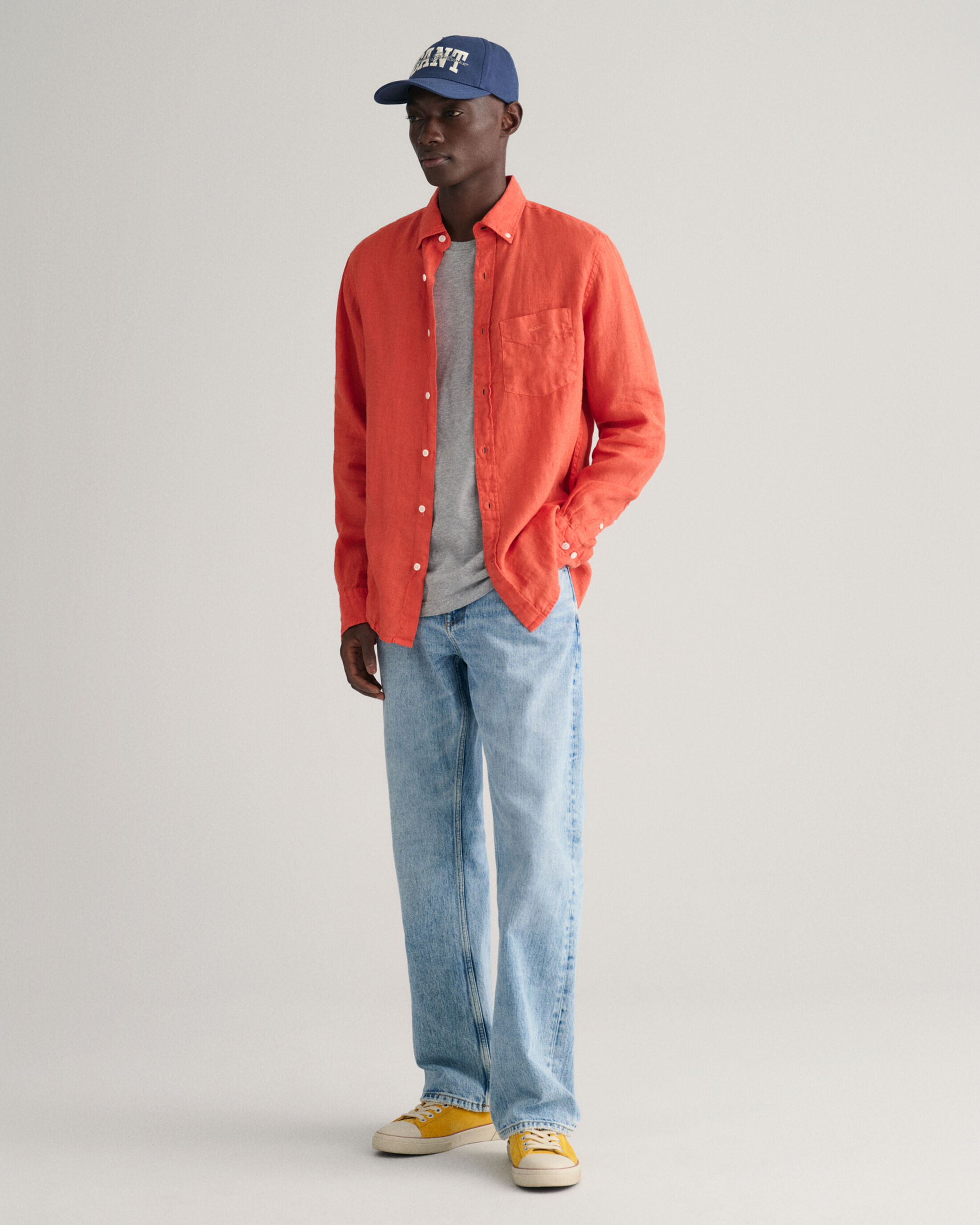 GANT - Regular Fit Garment-Dyed Linen Shirt