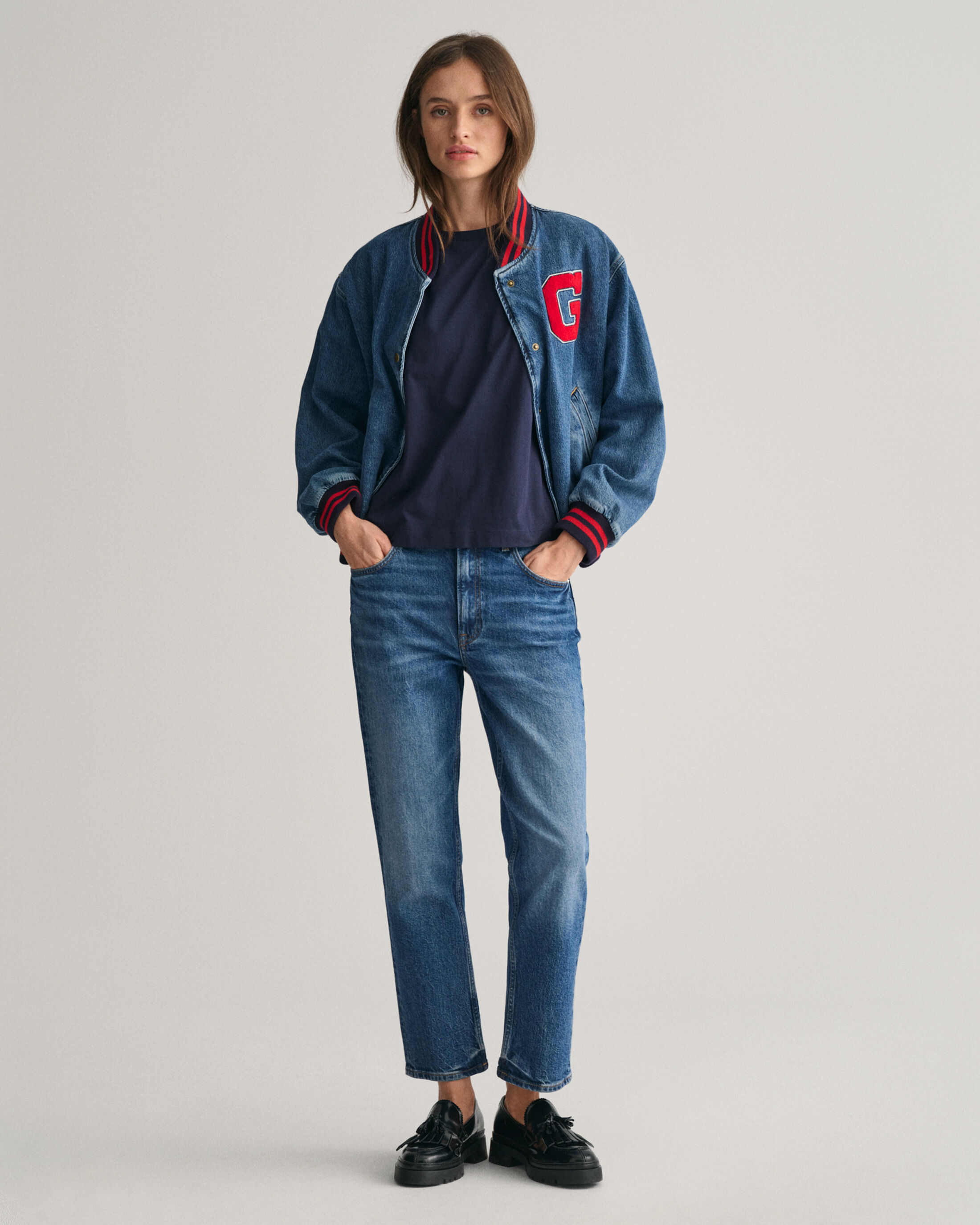 GANT - Shield Long Sleeve T-Shirt