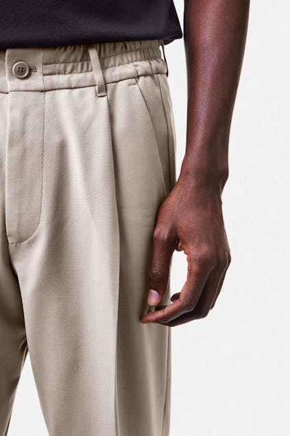DRYKORN - Pleated Casual Trousers In Bi-stretch