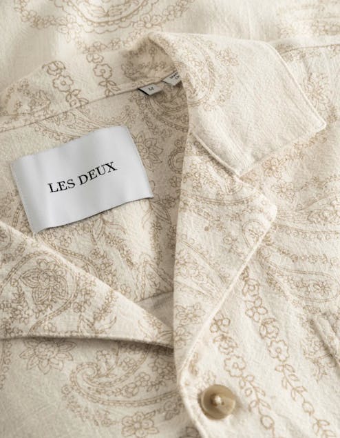 LES DEUX - Lesley Paisley SS Shirt