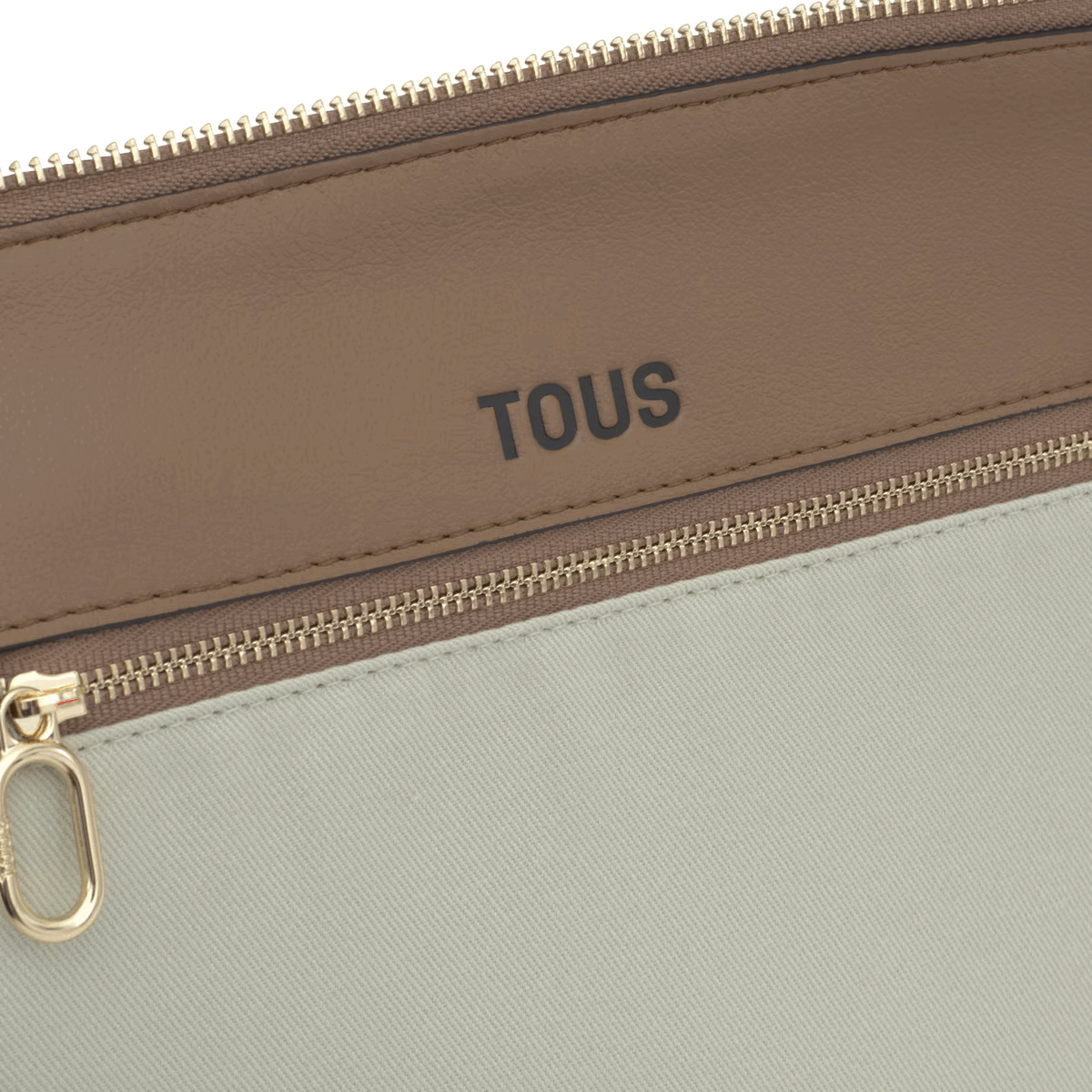 TOUS - Buckles Silhouette Tierra