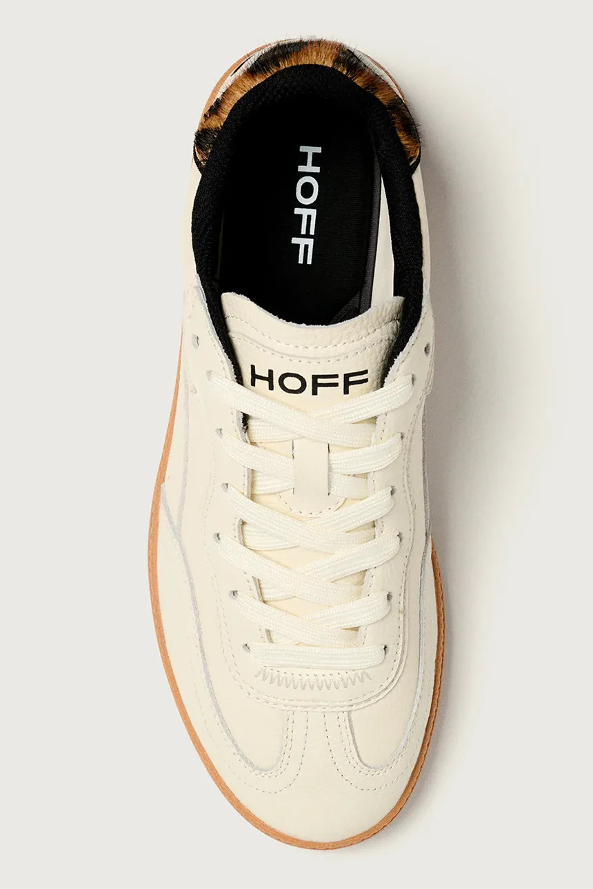 HOFF - Alley Off White Woman