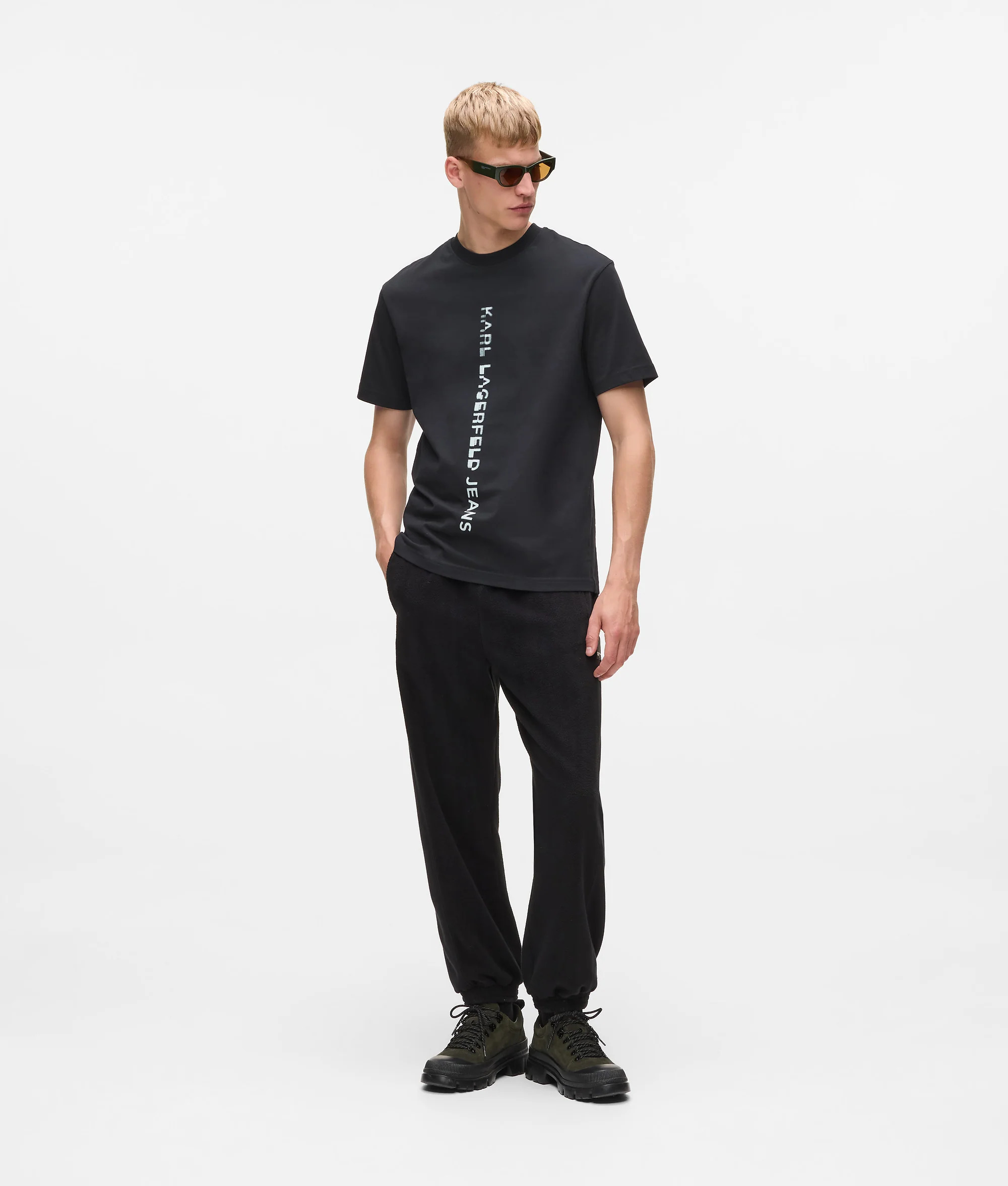 KARL LAGERFELD JEANS - Vertical Logo T-shirt