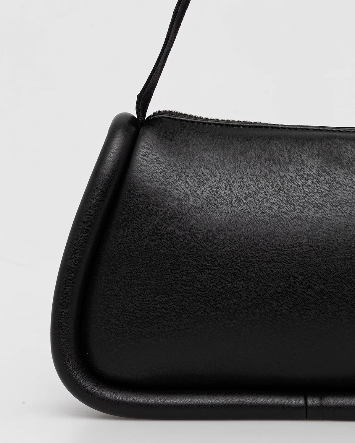 KARL LAGERFELD JEANS - Puffy Karl Shoulder Bag