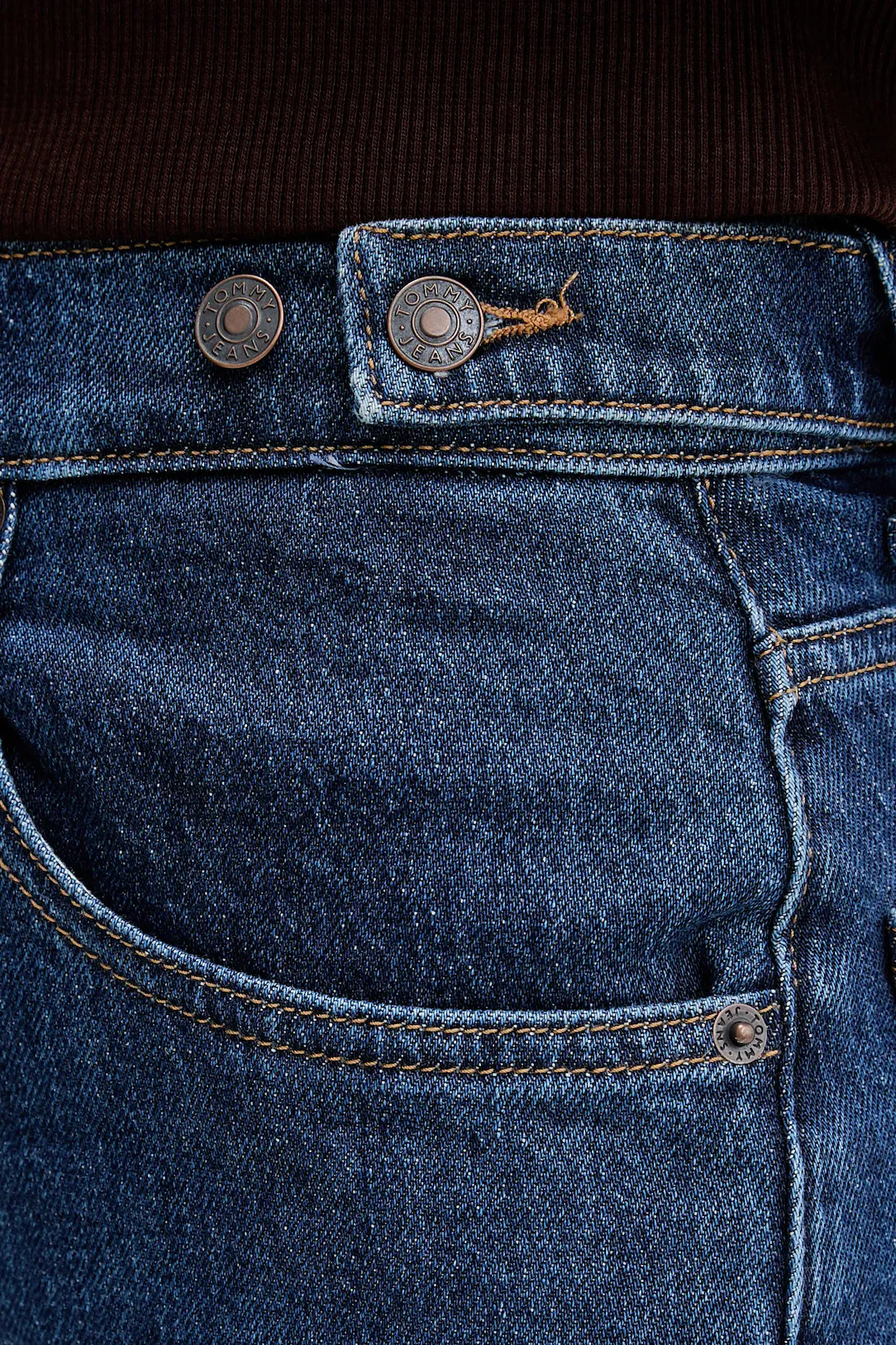 TOMMY HILFIGER JEANS - Mom Jean AI4159