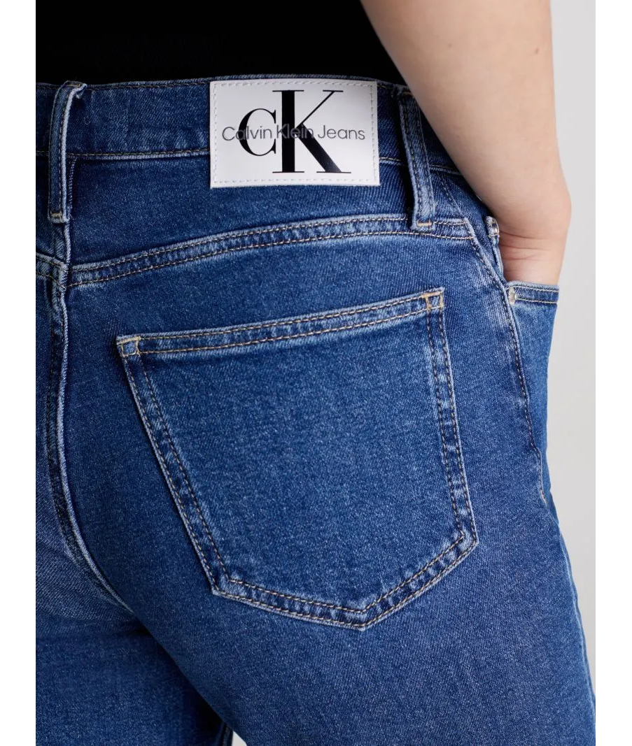 CALVIN KLEIN JEANS - Mom Jean