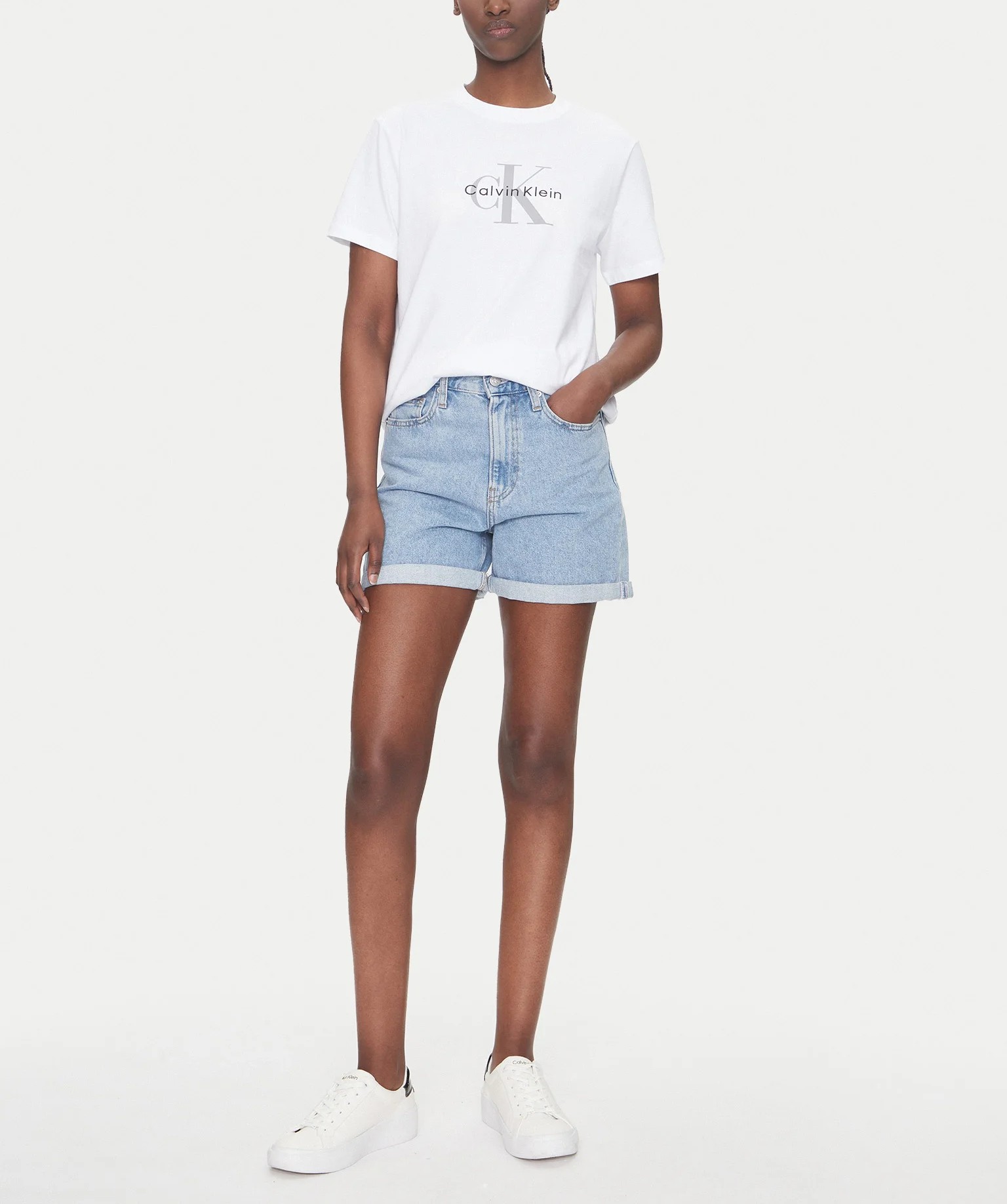 CALVIN KLEIN JEANS - Classic Monogram Logo T-Shirt
