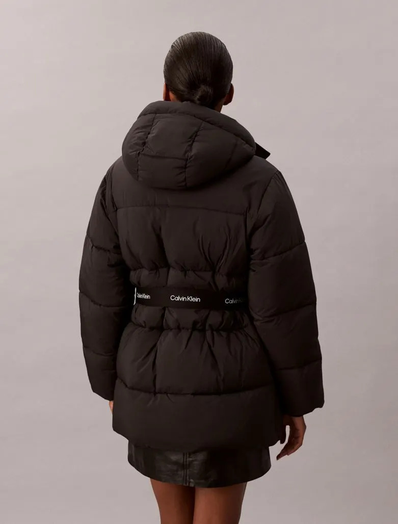 CALVIN KLEIN JEANS - Belted Midweight Puffer