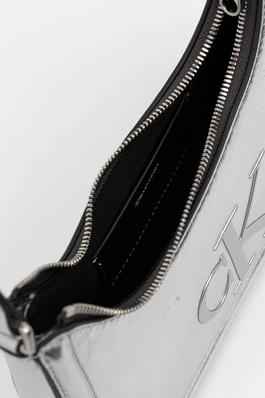 CALVIN KLEIN JEANS - Metallik Shoulder Bag