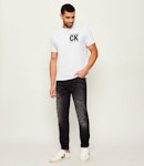 Short Sleeve Corner Graph