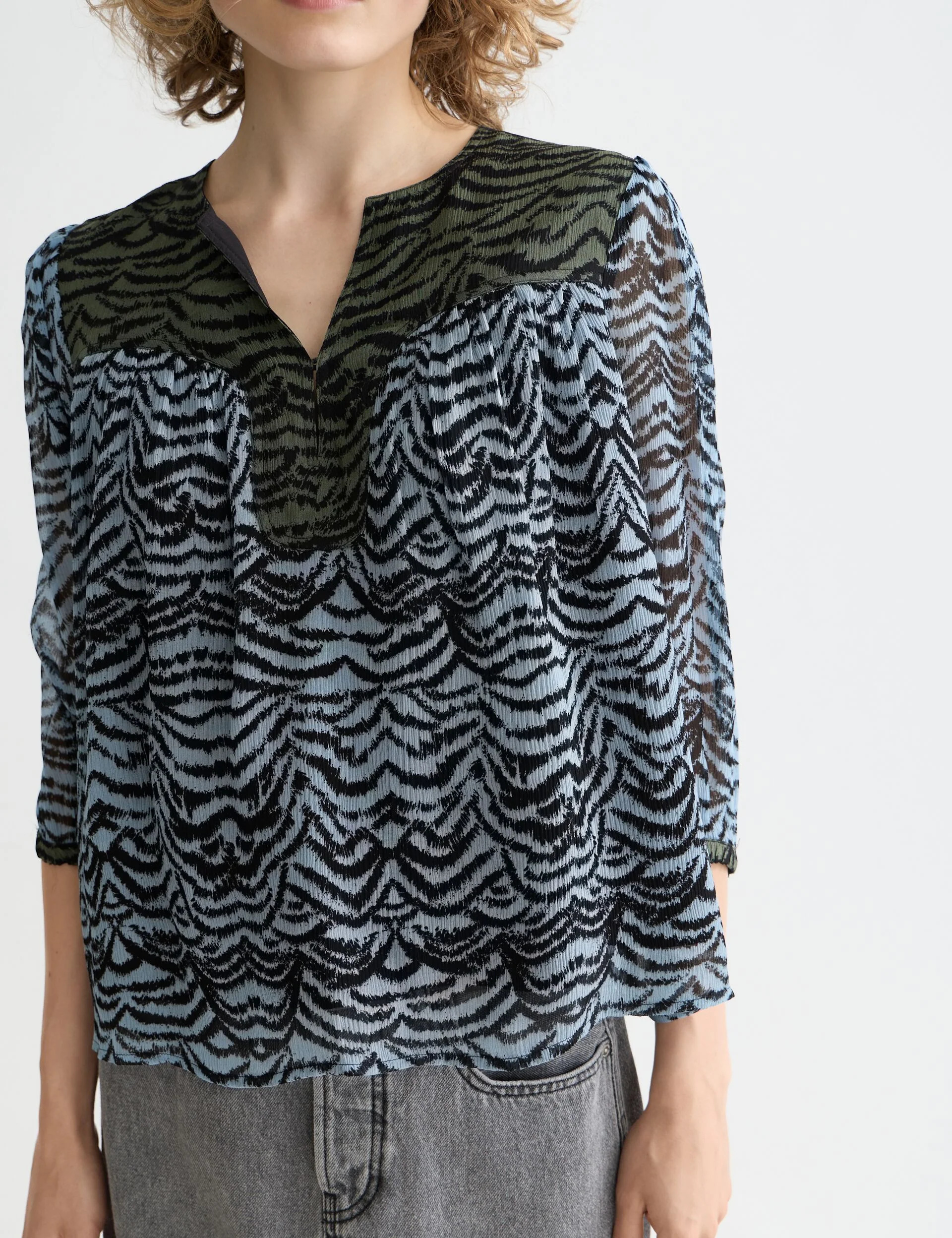 SCOTCH & SODA - Contrast Yoke Short Sleeve Top