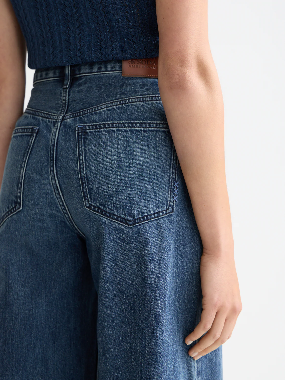 SCOTCH & SODA - The Wave Wide Leg Framework