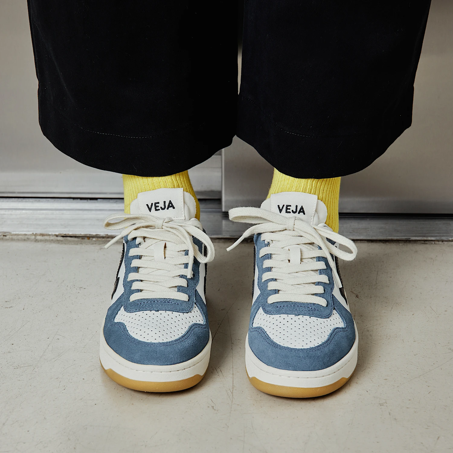 VEJA - V-10 California