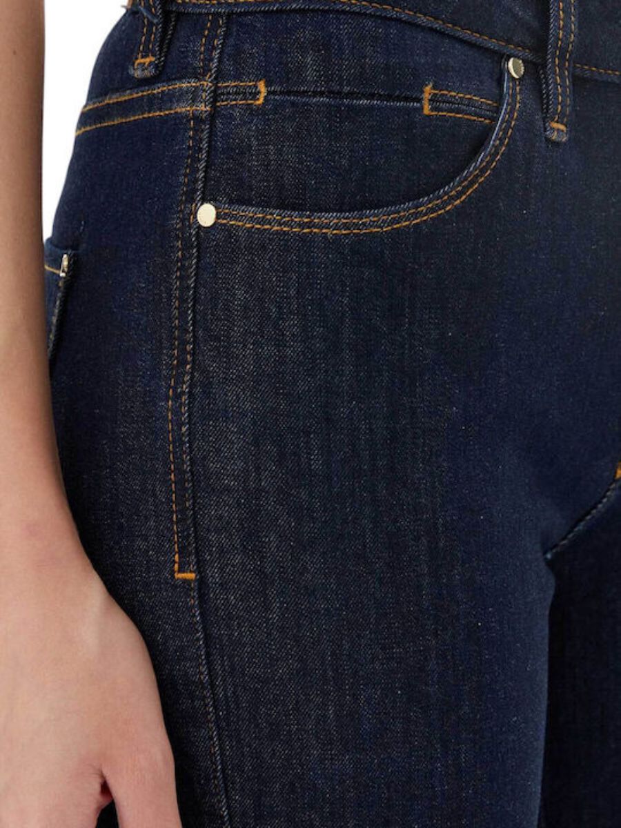 GUESS - Sexy Straight