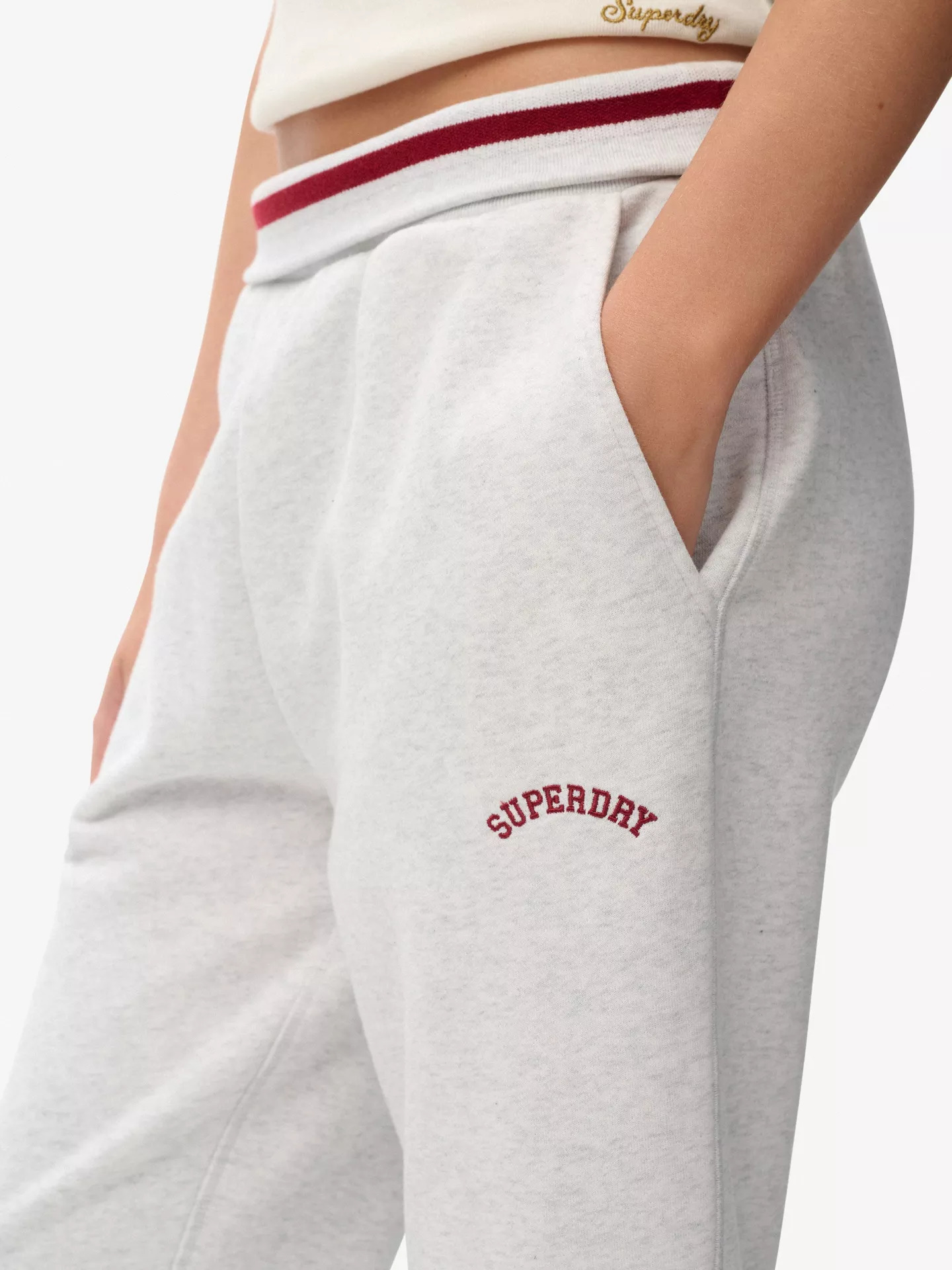 SUPERDRY - Essential Logo Flare Jogger