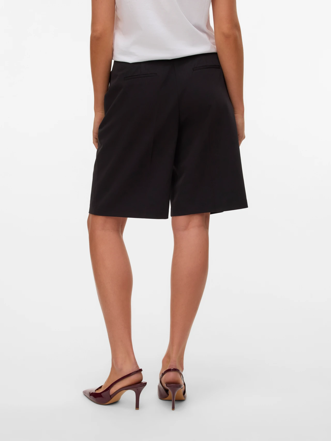 VERO MODA - Awpassi Knee Shorts