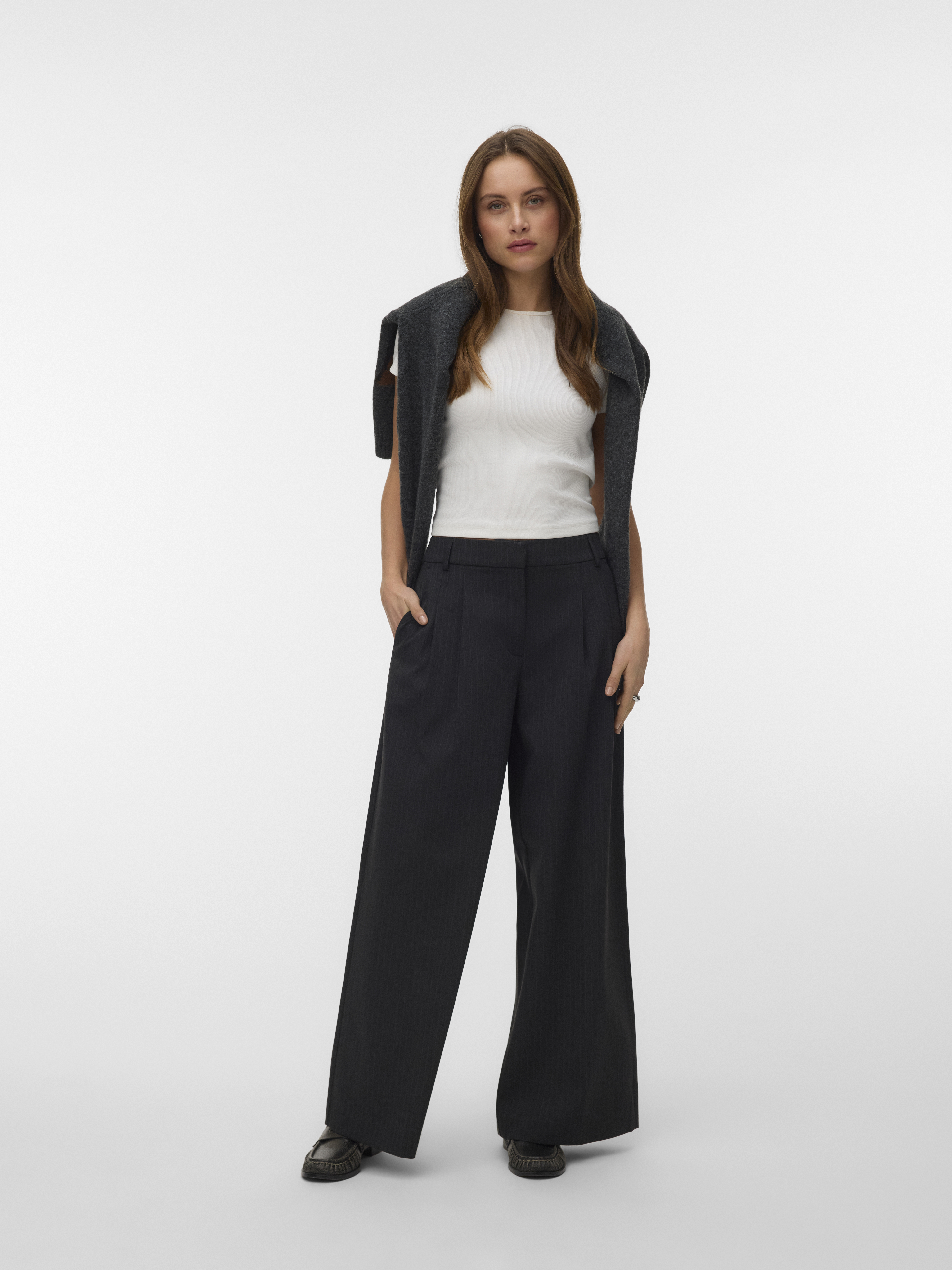 VERO MODA - Skylar Wide Pleated Pant