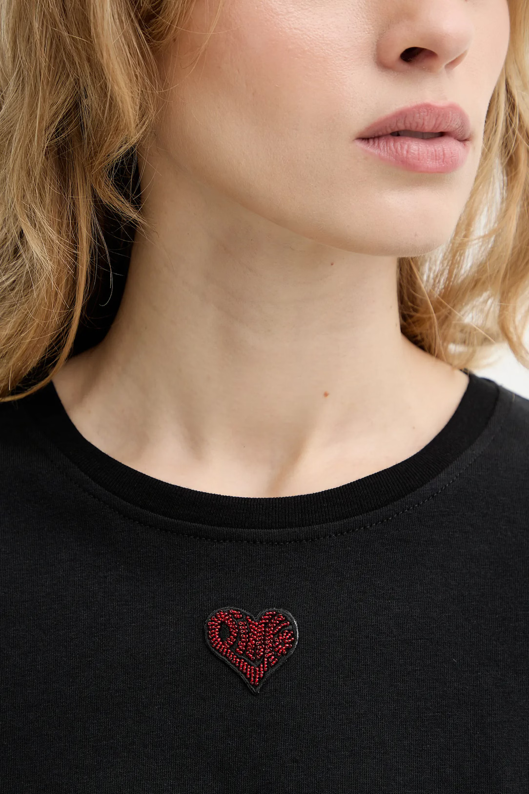 PINKO - Cotton T-Shirt W Embroidered Heart