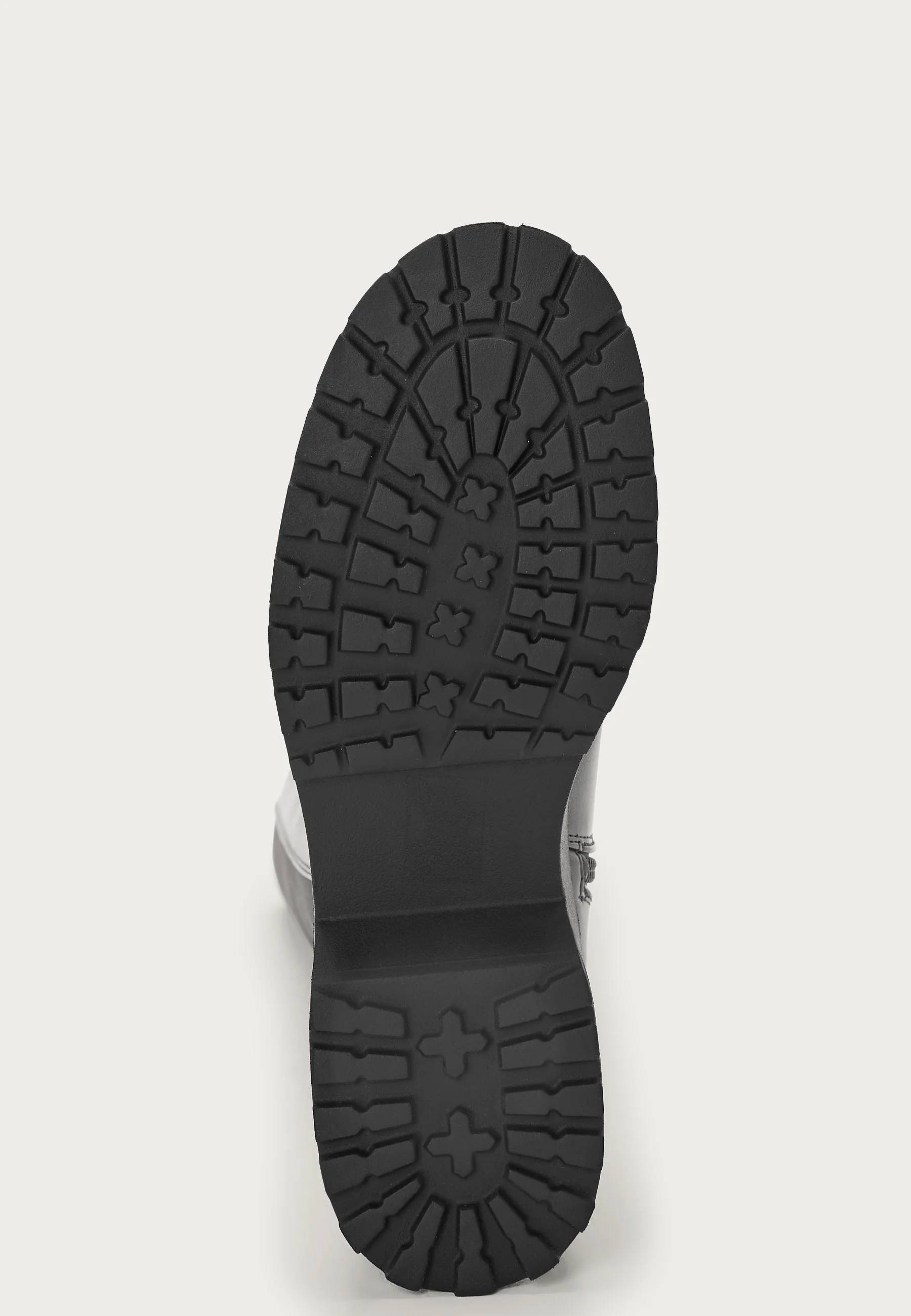 STEVE MADDEN - Callback High Boots