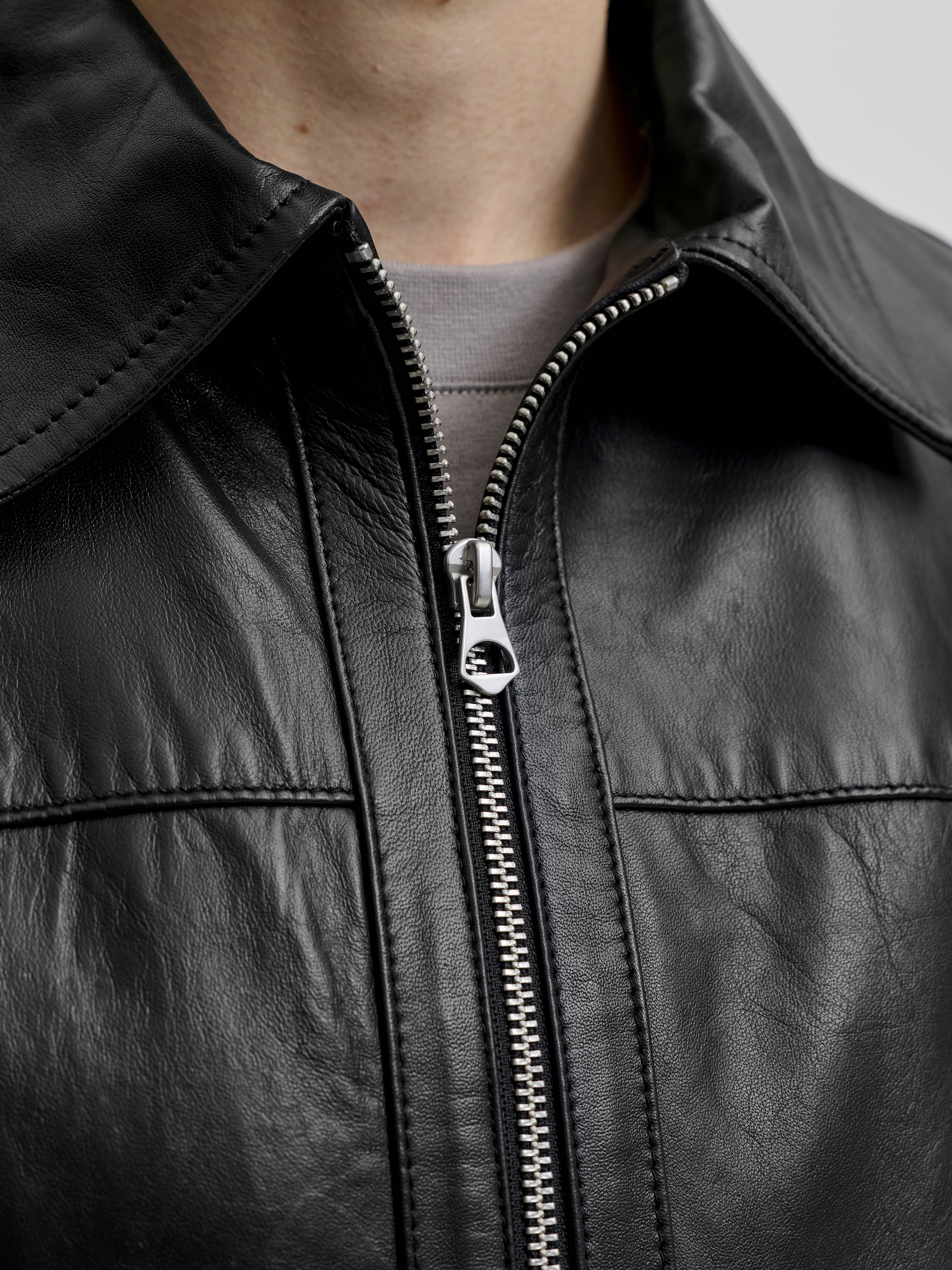 JACK & JONES - Joratocha Leather Jacket