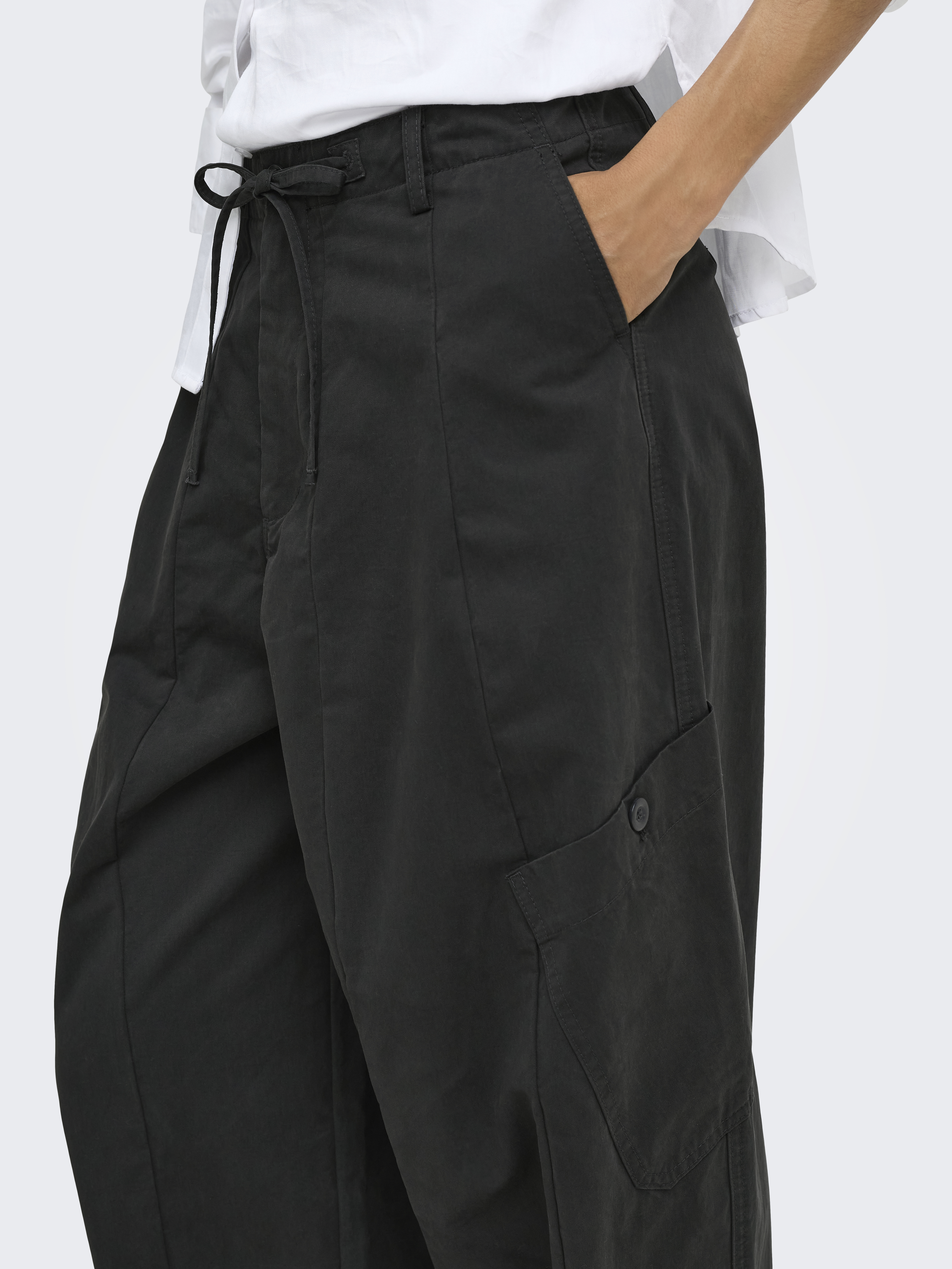 ONLY - Vesa Barrel Cargo Pant
