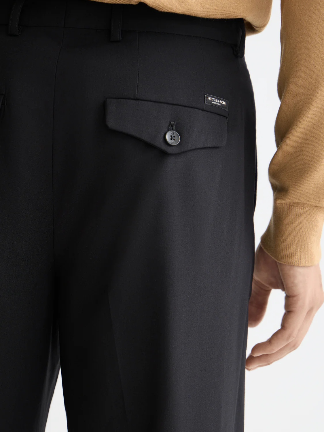 SCOTCH & SODA - Core Relaxed Straight Fit Cool-Wool Bend Chino
