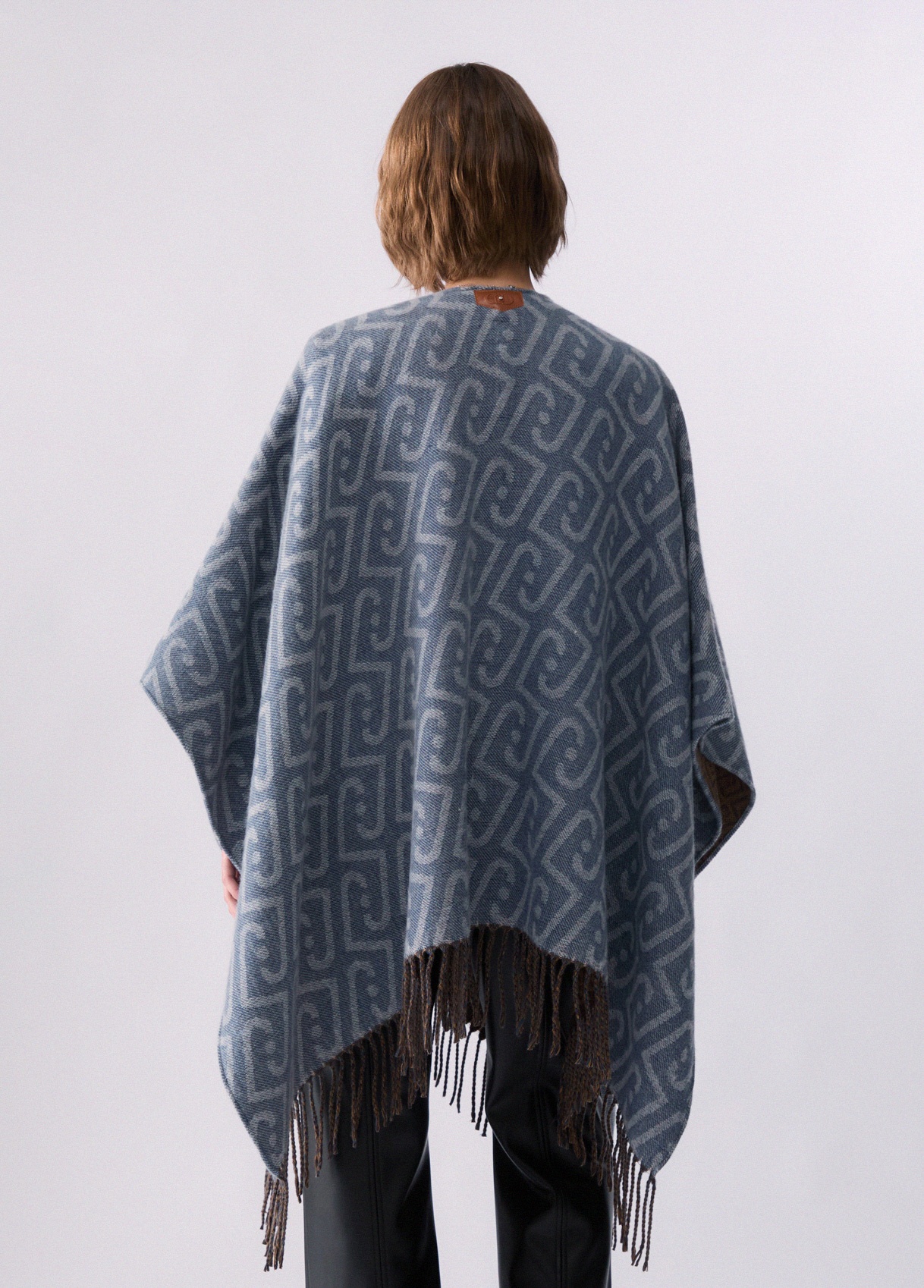 LIU JO - Monogram Jacquard Poncho
