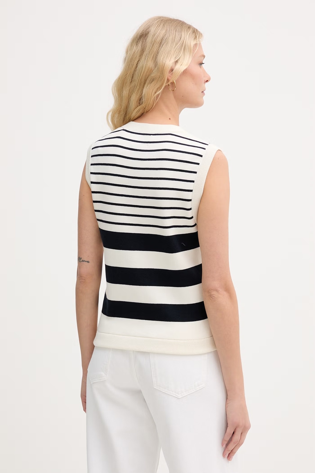 GANT - Striped Vest With Golden Buttons