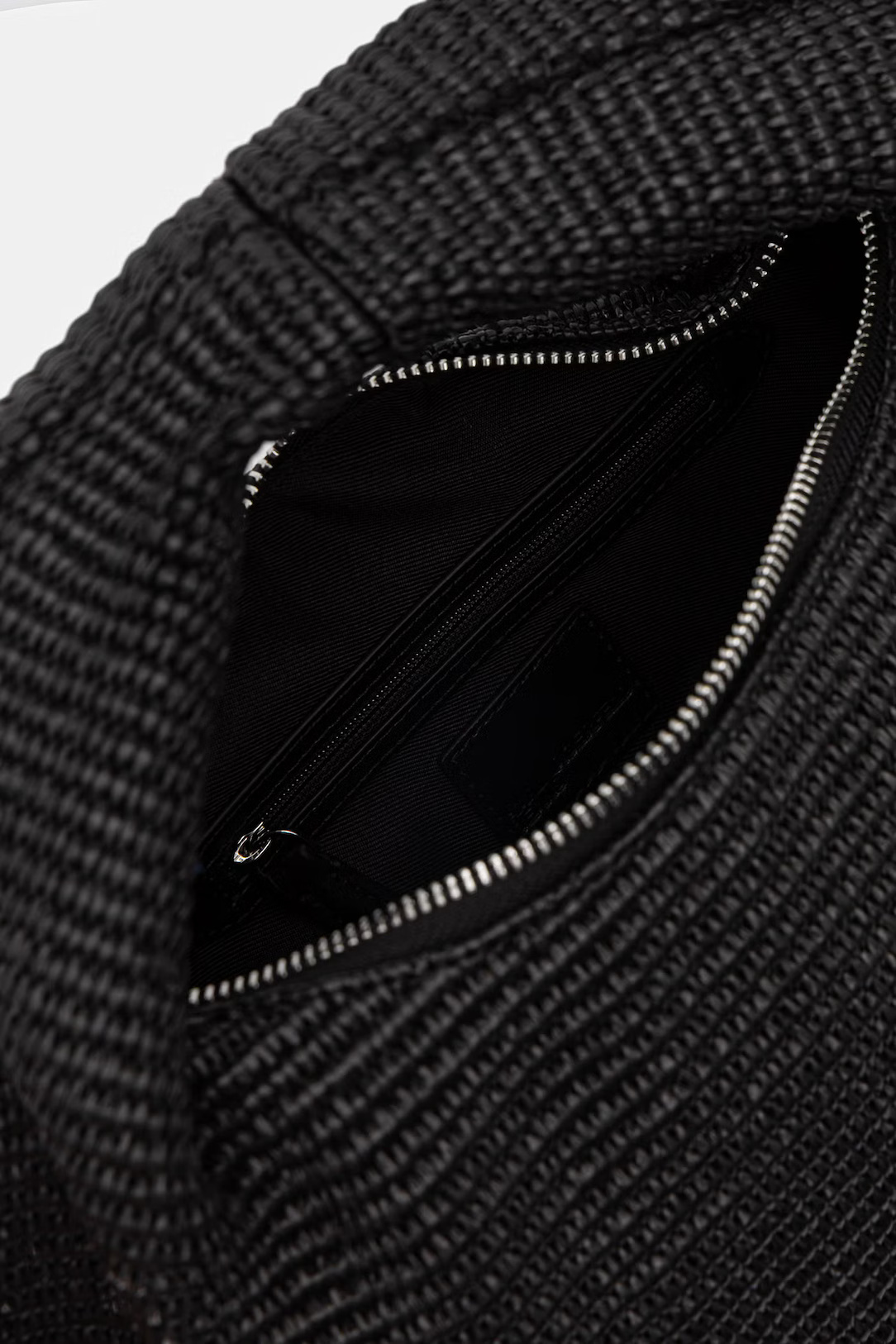 KARL LAGERFELD JEANS - Box Logo Raffia Hobo