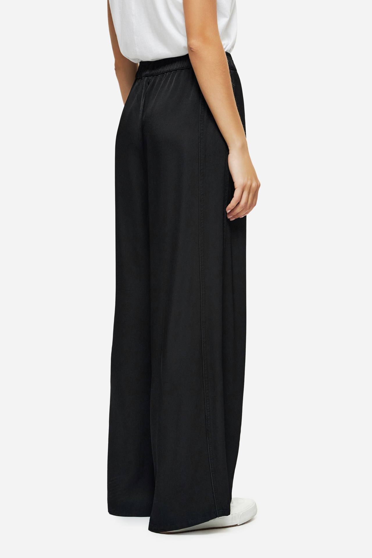DIRTY LAUNDRY - Satin Wide Leg Pant