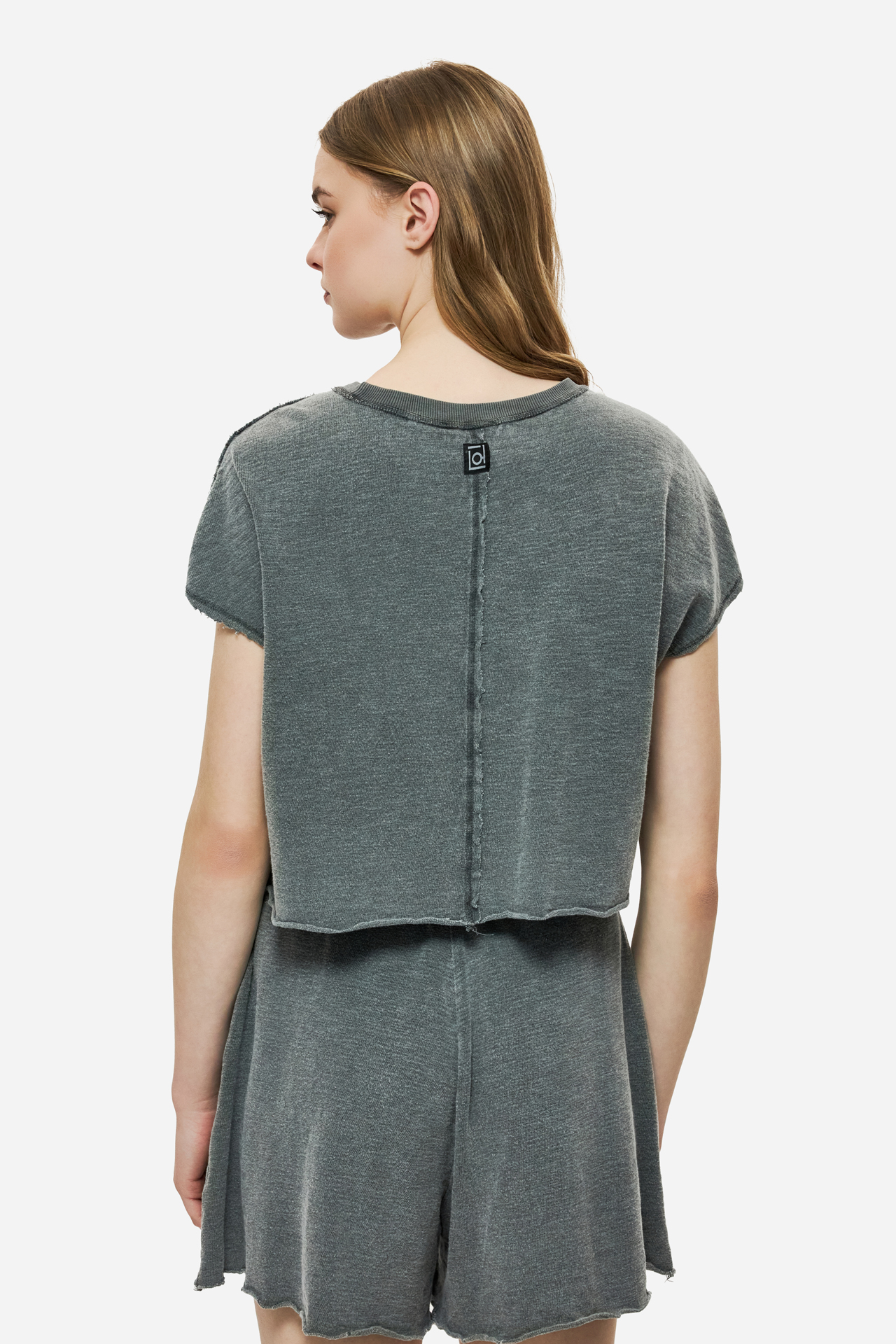 DIRTY LAUNDRY - Relaxed Raw Cut T-Shirt