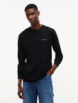Slim Chest Linear Tee