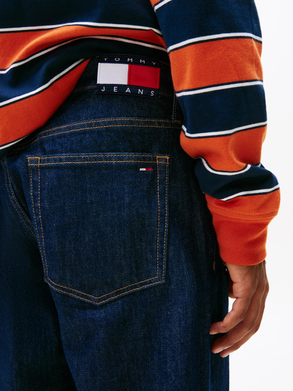TOMMY HILFIGER JEANS - Sonny Regular Tapered DI4156