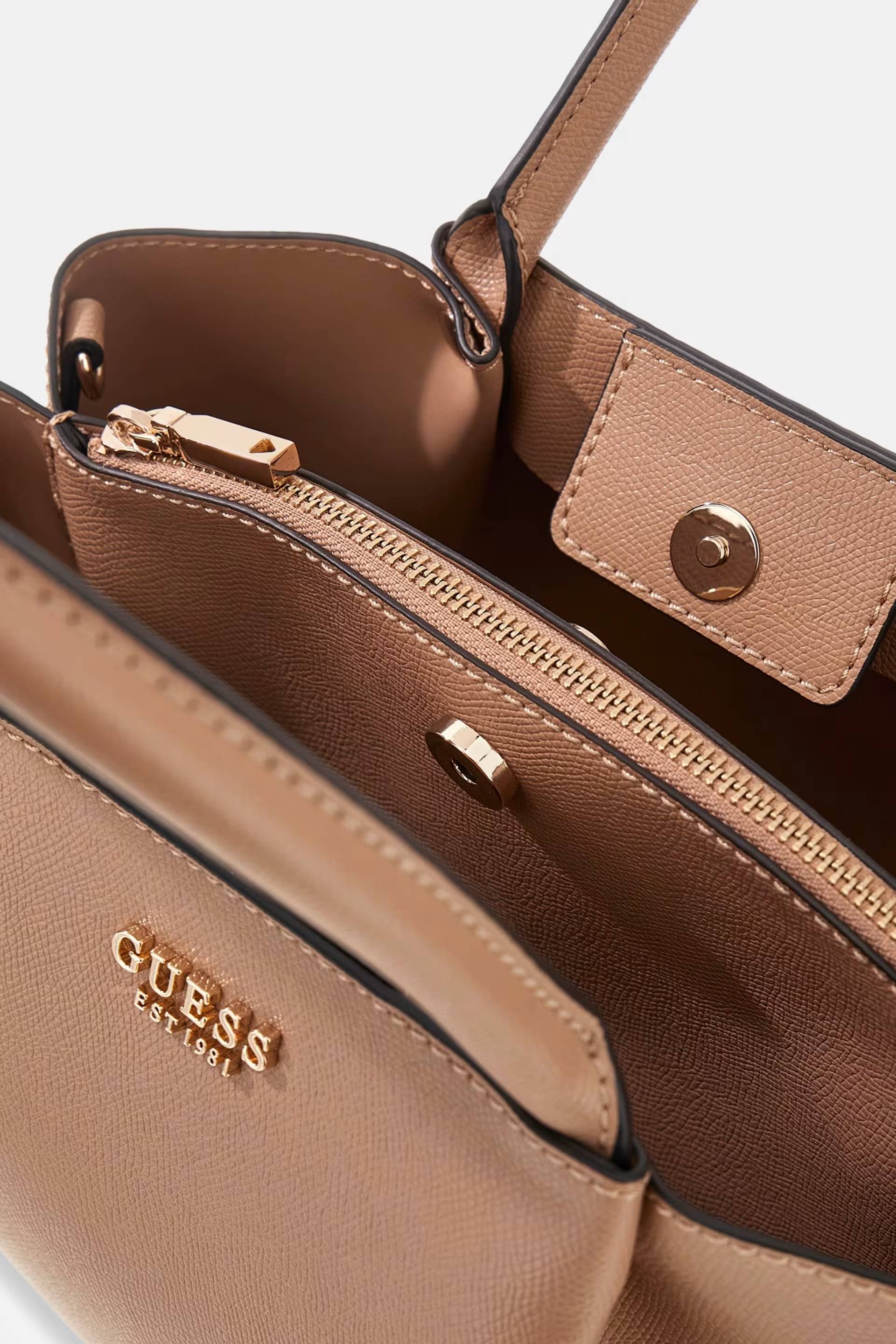 GUESS - Amorette Girlfriend Satchel