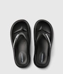 Skoona II Hotel Karl Slides