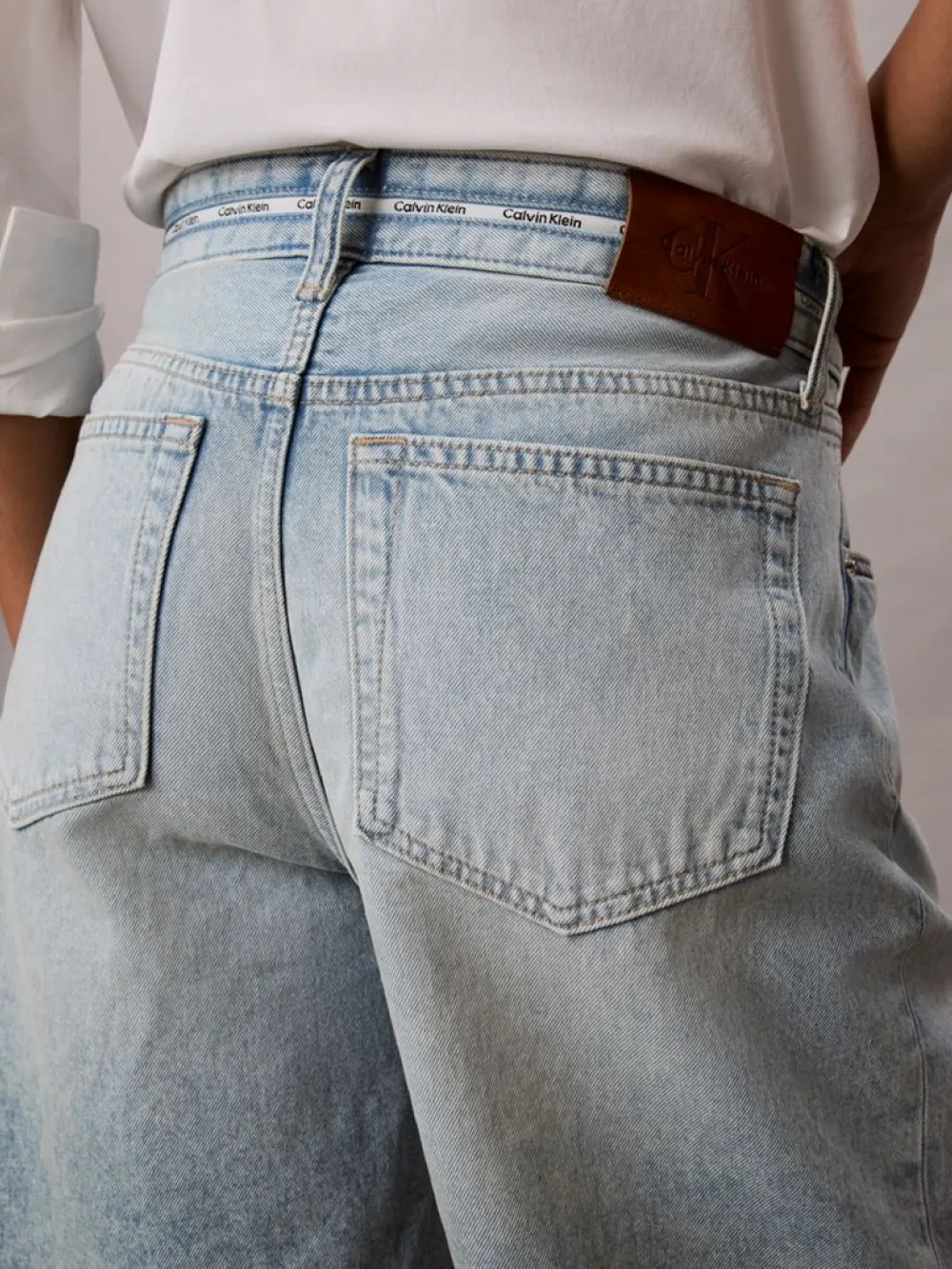 CALVIN KLEIN JEANS - Relaxed Bermuda Shorts Fresh