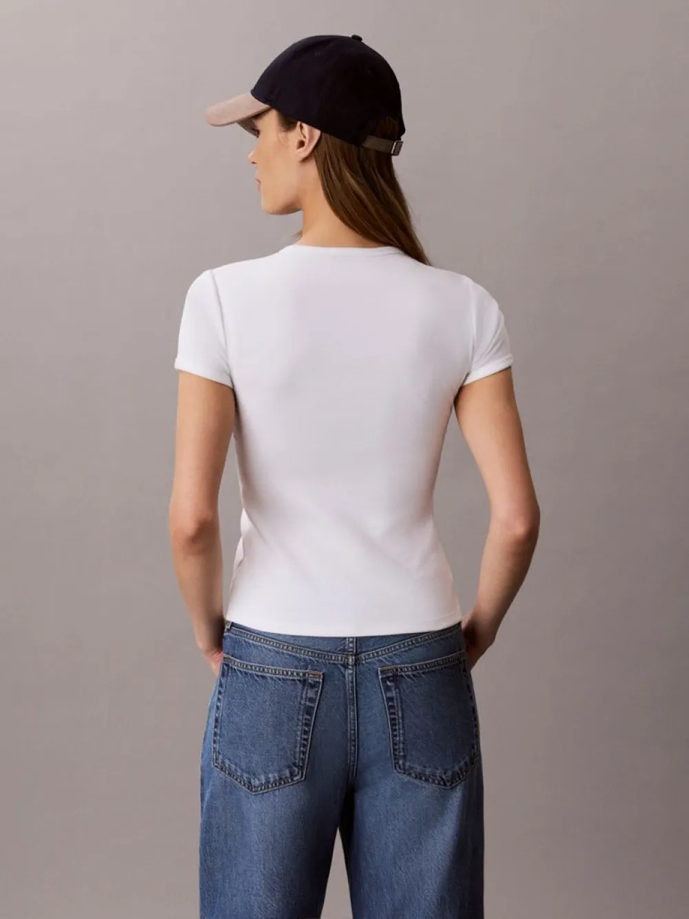 CALVIN KLEIN JEANS - Contour Rib Logo Ringer Tee