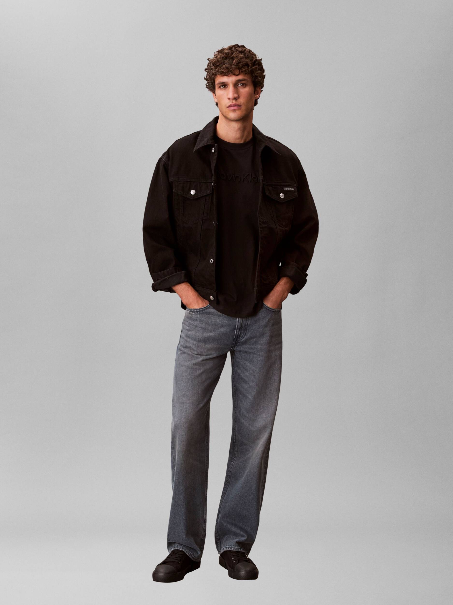 CALVIN KLEIN - Wholesale Sportswear Grap