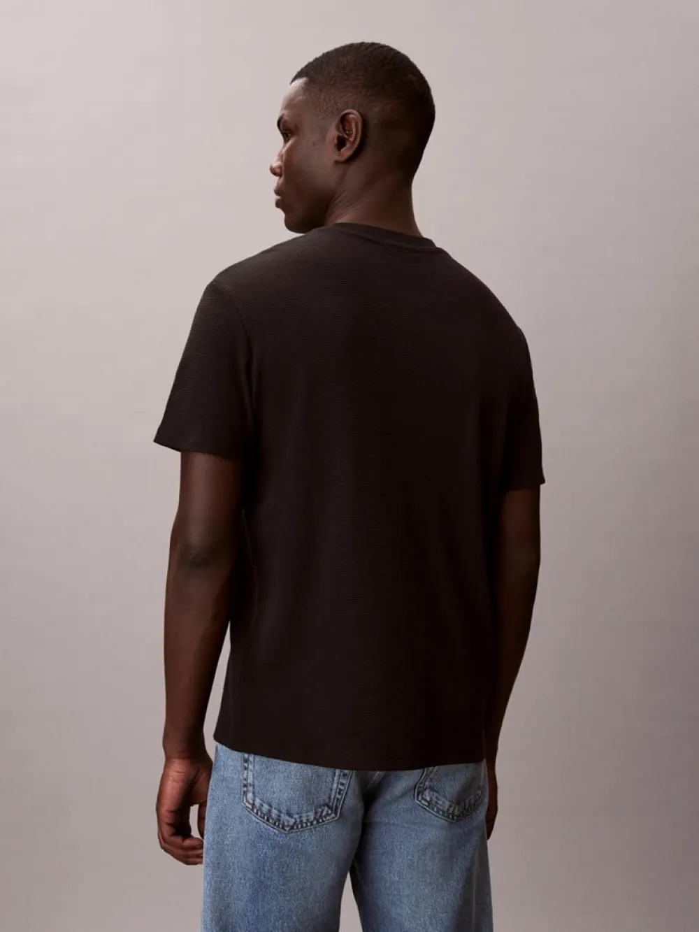 CALVIN KLEIN JEANS - Waffle Badge Crewneck Tee