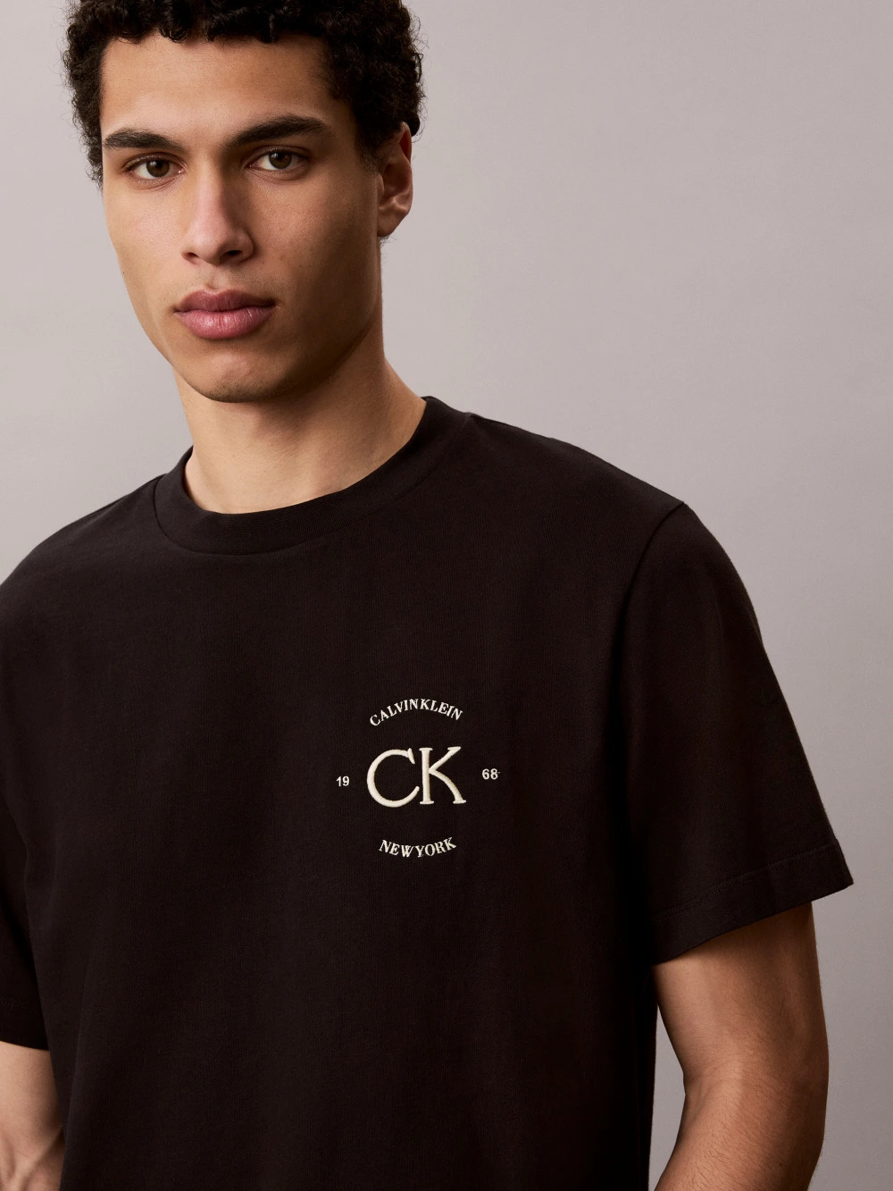 CALVIN KLEIN JEANS - 20's April Graphic Seasonal Fashi